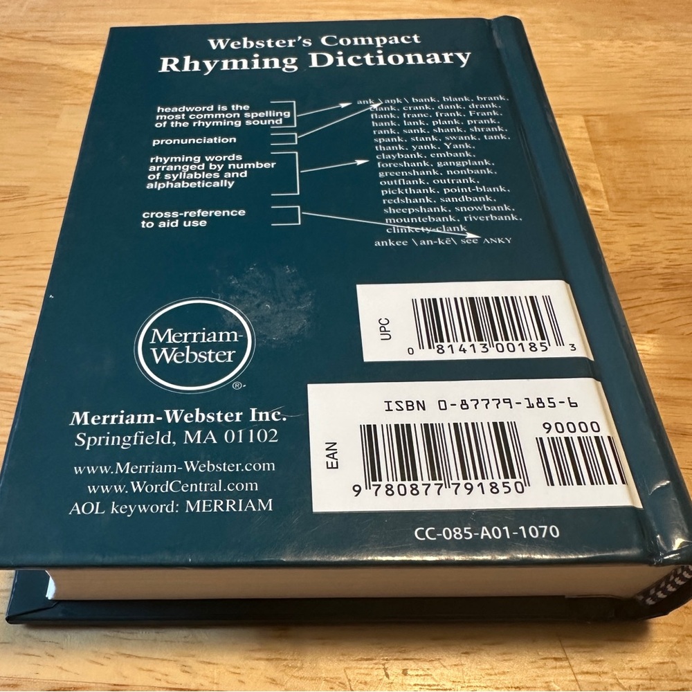 A Merriam-Webster Webster’s Compact Rhyming Dictionary - Picture 2 of 12